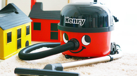 お掃除大好きヘンリー君