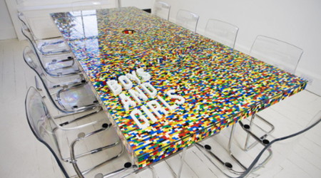 レゴのテーブル